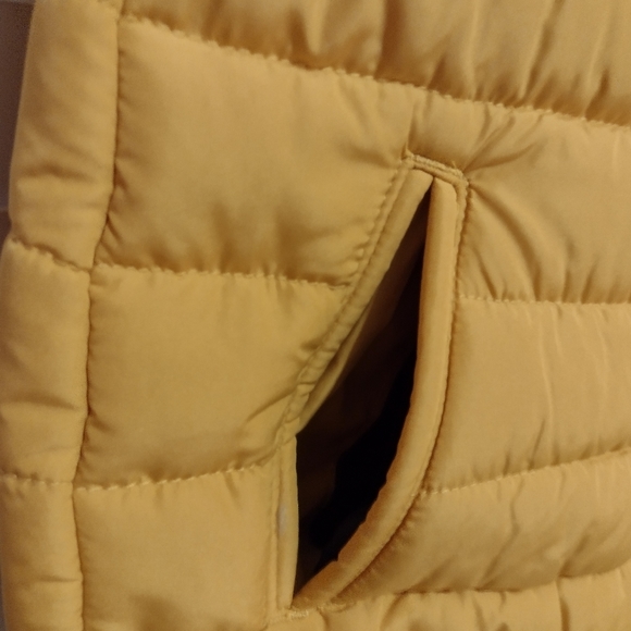 CARTER'S SIZE 8 FOR BOY - Picture 4 of 6